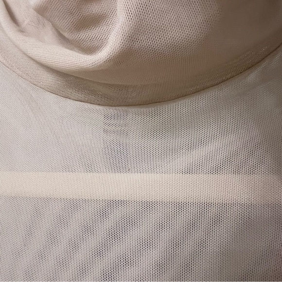 Guess Lace Turtleneck Sheer Long Sleeve Top Blush Pink Medium Feminine Chic - Picture 6 of 6